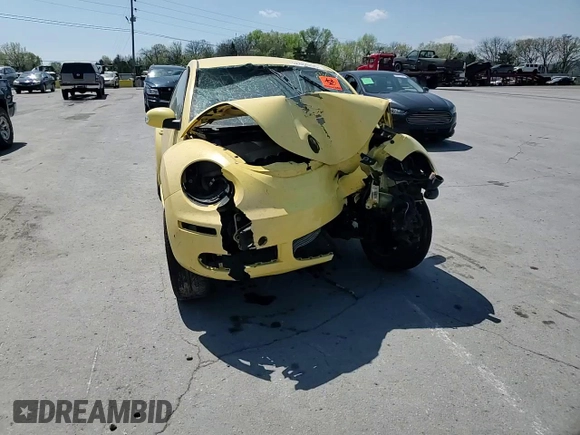 2008 Volkswagen Beetle S z VIN 3VWPW31C58M507697, wystawiony jako Copart lot #52484205 z przebiegiem 130 046 mil mil oraz Tytuł czysty. Historia ofert i sprzedaży dostępna na DreamBid. Obrazek 11.