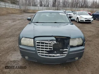 2005 Chrysler 300 with VIN 2C3JA53G45H631445, listed as a Copart auction lot 51741405 with 297,880 mi miles and Clean Title. Bid and sale history available at carsss.com. Image 5.