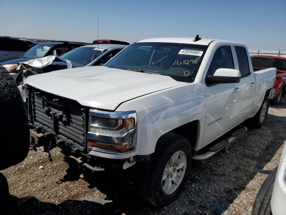2018 Chevrolet Silverado 1500 LT with VIN 1GCVKREC5JZ161996, listed as a Copart auction lot 43926985 with 155,580 mi miles and Salvage Title. Bid and sale history available at carsss.com. Image 1.