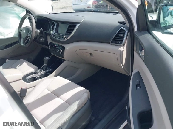 2018 Hyundai Tucson SEL with VIN KM8J3CA4XJU771344, listed as a IAAI auction lot 41987594 with 55,752 mi miles. Bid and sale history available at carsss.com. Image 5.