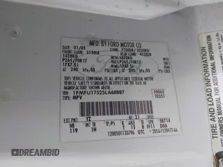 2005 Ford Expedition Eddie Bauer с VIN 1FMFU17525LA68887, выставлен на аукционе IAAI как лот 41882254 с пробегом 207 010 миль миль и . История ставок и продаж доступна на DreamBid. Изображение 9.