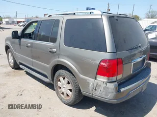 2004 Lincoln Aviator Luxury z VIN 5LMEU68H74ZJ01196, wystawiony jako IAAI lot #41853470 z przebiegiem 102 112 mil mil oraz . Historia ofert i sprzedaży dostępna na DreamBid. Obrazek 3.