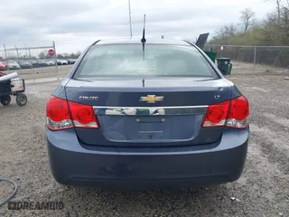 2014 Chevrolet Cruze 1LT with VIN 1G1PC5SB0E7213216, listed as a IAAI auction lot 41955710 with 147,003 mi miles. Bid and sale history available at carsss.com. Image 16.