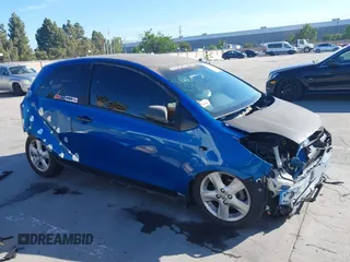 2007 Toyota Yaris z VIN JTDJT903675071758, wystawiony jako IAAI lot #42237171 z przebiegiem Nie podano mil oraz . Historia ofert i sprzedaży dostępna na DreamBid. Obrazek 1.