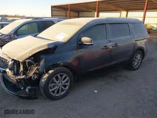 2019 Kia Sedona LX with VIN KNDMB5C15K6514908, listed as a IAAI auction lot 41304520 with NaN miles. Bid and sale history available at carsss.com. Image 17.
