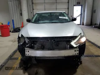 2017 Nissan Maxima SV z VIN 1N4AA6AP5HC388195, wystawiony jako Copart lot #57594715 z przebiegiem 35 760 mil mil oraz Szkoda całkowita • Salvage title. Historia ofert i sprzedaży dostępna na DreamBid. Obrazek 5.