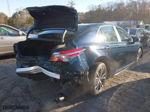 2018 Toyota Camry LE with VIN 4T1B11HK8JU554927, listed as a IAAI auction lot 41628449 with 152,942 mi miles. Bid and sale history available at carsss.com. Image 17.