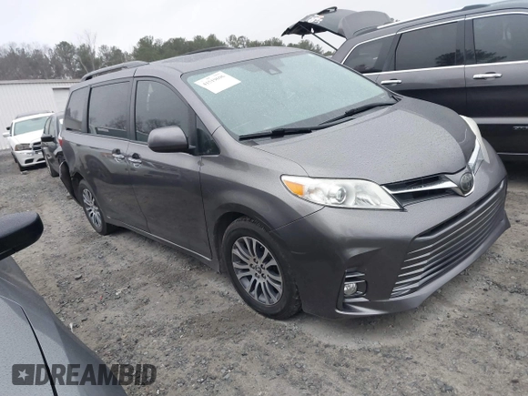 2019 Toyota Sienna XLE Auto Access Seat with VIN 5TDYZ3DC8KS982777, listed as a IAAI auction lot 41519696 with 109,708 mi miles. Bid and sale history available at carsss.com. Image 1.