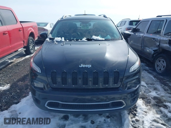 2016 Jeep Cherokee Limited with VIN 1C4PJLDS3GW374084, listed as a IAAI auction lot 41646098 with 112,510 mi miles. Bid and sale history available at carsss.com. Image 13.
