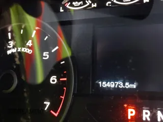 2020 Ford F-150 XL с VIN 1FTEW1CP3LFA33952, выставлен на аукционе IAAI как лот 42293098 с пробегом 154 973 миль миль и . История ставок и продаж доступна на DreamBid. Изображение 7.