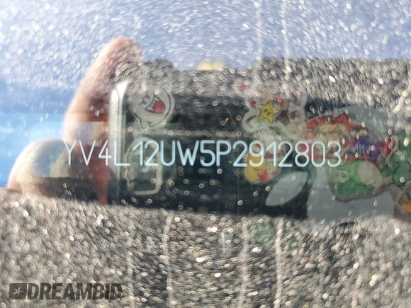 2023 Volvo XC40 Plus Dark Theme с VIN YV4L12UW5P2912803, выставлен на аукционе Copart как лот 49516625 с пробегом 15 303 миль миль и Списание • Salvage title. История ставок и продаж доступна на DreamBid. Изображение 12.