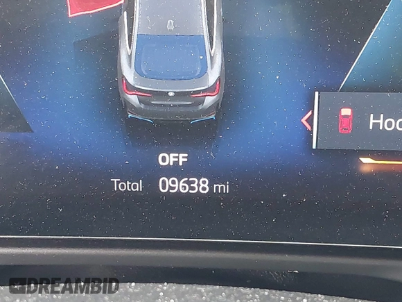 2024 BMW i4 eDrive35 z VIN WBY43AW00RFT13208, wystawiony jako IAAI lot #41191478 z przebiegiem 9 638 mil mil oraz . Historia ofert i sprzedaży dostępna na DreamBid. Obrazek 15.