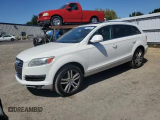 2008 Audi Q7 4.2L Premium with VIN WA1BV74L18D016780, listed as a Copart auction lot 70465544 with 186,904 mi miles and Clean Title. Bid and sale history available at carsss.com. Image 1.