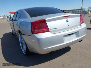 2007 Dodge Charger with VIN 2B3KA43G77H641238, listed as a IAAI auction lot 41968835 with 261,599 mi miles. Bid and sale history available at carsss.com. Image 3.