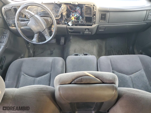2005 Chevrolet Silverado 1500 LS with VIN 2GCEC19VX51294486, listed as a Copart auction lot 43585075 with 136,906 mi miles and Salvage Title. Bid and sale history available at carsss.com. Image 8.