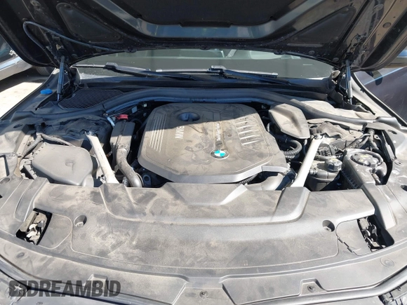 2019 BMW 7 Series 740i with VIN WBA7E2C53KB218375, listed as a IAAI auction lot 42008827 with 61,337 mi miles and . Bid and sale history available at DreamBid. Image 10.