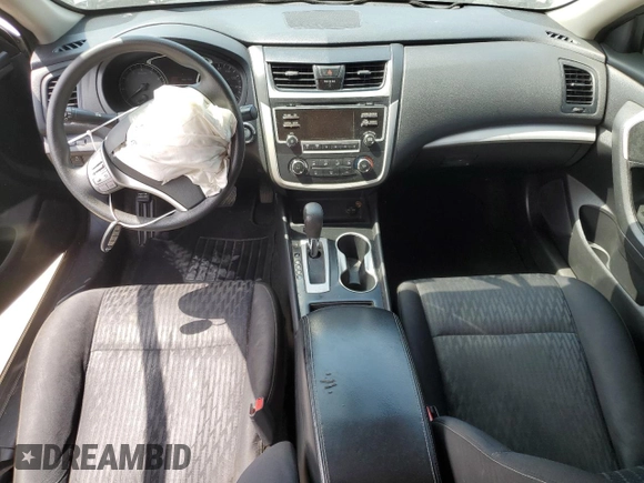 2017 Nissan Altima SR z VIN 1N4AL3AP7HN362727, wystawiony jako Copart lot #56459815 z przebiegiem 132 518 mil mil oraz Szkoda całkowita • Salvage title. Historia ofert i sprzedaży dostępna na DreamBid. Obrazek 8.