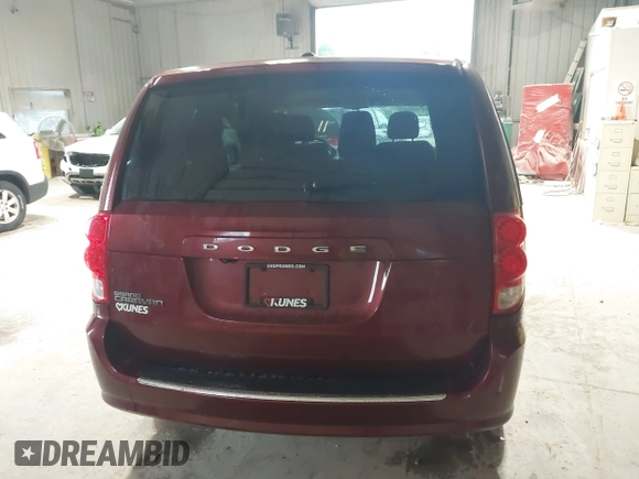 2017 Dodge Grand Caravan SE z VIN 2C4RDGBG7HR865810, wystawiony jako IAAI lot #42414604 z przebiegiem 116 642 mil mil oraz . Historia ofert i sprzedaży dostępna na DreamBid. Obrazek 16.