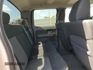 2008 Ford F-150 XLT z VIN 1FTPW14V98FC10517, wystawiony jako Copart lot #62353655 z przebiegiem 113 236 mil mil oraz Czysty tytuł • Clean title. Historia ofert i sprzedaży dostępna na DreamBid. Obrazek 10.