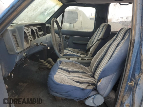 1985 Ford Bronco with VIN 1FMBU14SXFUA96361, listed as a Copart auction lot 43681375 with 98,999 mi miles and Clean title. Bid and sale history available at DreamBid. Image 7.