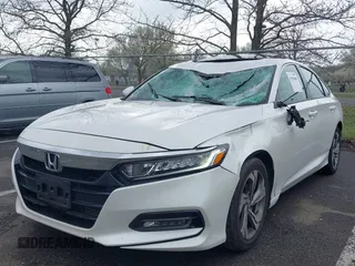 2018 Honda Accord EX-L z VIN 1HGCV1F52JA084570, wystawiony jako IAAI lot #41956686 z przebiegiem 87 683 mil mil oraz . Historia ofert i sprzedaży dostępna na DreamBid. Obrazek 17.