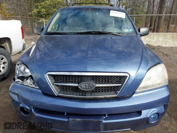 2003 Kia Sorento LX z VIN KNDJC733035094060, wystawiony jako IAAI lot #41623995 z przebiegiem 102 156 mil mil oraz . Historia ofert i sprzedaży dostępna na DreamBid. Obrazek 12.