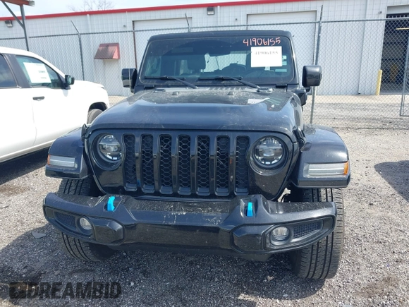 2021 Jeep Wrangler Unlimited Sahara with VIN 1C4JJXP63MW767719, listed as a IAAI auction lot 41906155 with 44,689 mi miles and . Bid and sale history available at DreamBid. Image 12.