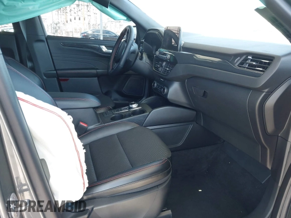 2024 Ford Escape ST-Line with VIN 1FMCU0MZ7RUA96544, listed as a IAAI auction lot 41830465 with 3,463 mi miles and . Bid and sale history available at DreamBid. Image 5.