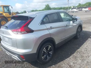 2024 Mitsubishi Eclipse Cross SE с VIN JA4ATWAA3RZ037178, выставлен на аукционе IAAI как лот 42439584 с пробегом 30 205 миль миль и . История ставок и продаж доступна на DreamBid. Изображение 4.