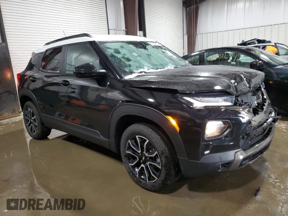 2023 Chevrolet TrailBlazer ACTIV with VIN KL79MSSL8PB152974, listed as a Copart auction lot 87393814 with 12,928 mi miles and Salvage Title. Bid and sale history available at DreamBid. Image 4.