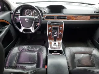 2012 Volvo S80 3.0L с VIN YV1902AH1C1152367, выставлен на аукционе Copart как лот 81644574 с пробегом 268 168 миль миль и Списание • Salvage title. История ставок и продаж доступна на DreamBid. Изображение 8.