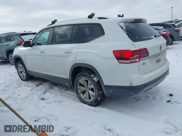 2018 Volkswagen Atlas SE z VIN 1V2LR2CA9JC543185, wystawiony jako IAAI lot #41293560 z przebiegiem 147 966 mil mil oraz . Historia ofert i sprzedaży dostępna na DreamBid. Obrazek 3.