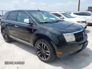 2010 Lincoln MKX with VIN 2LMDJ6JC1ABJ25938, listed as a IAAI auction lot 42074273 with 261,829 mi miles. Bid and sale history available at carsss.com. Image 1.