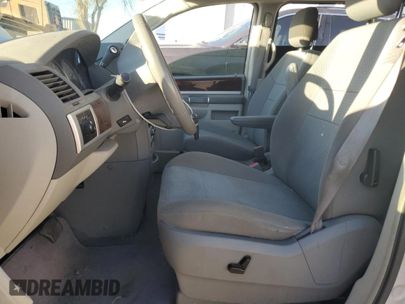 2010 Chrysler Town & Country Touring with VIN 2A4RR5D15AR441041, listed as a Copart auction lot 49857555 with 114,309 mi miles and Salvage Title. Bid and sale history available at carsss.com. Image 7.