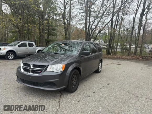 2019 Dodge Grand Caravan SE with VIN 2C4RDGBG2KR718687, listed as a Copart auction lot 55877605 with 199,604 mi miles and Clean Title. Bid and sale history available at DreamBid. Image 2.