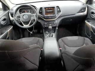 2017 Jeep Cherokee 75th Anniversary Edition с VIN 1C4PJMCS1HW638928, выставлен на аукционе Copart как лот 53052575 с пробегом 82 093 миль миль и Списание • Salvage title. История ставок и продаж доступна на DreamBid. Изображение 8.