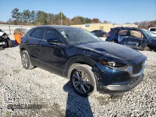 2021 Mazda CX-30 Preferred with VIN 3MVDMACL7MM205611, listed as a Copart auction lot 82017434 with 19,360 mi miles and Salvage Title. Bid and sale history available at DreamBid. Image 4.