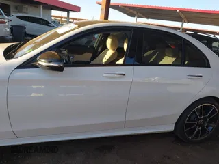 2019 Mercedes-Benz C 300 with VIN 55SWF8DB3KU309886, listed as a IAAI auction lot 41319273 with 49,023 mi miles and . Bid and sale history available at DreamBid. Image 15.