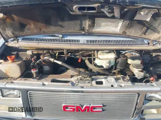 1993 GMC Vandura z VIN 1GDEG25K9PF513953, wystawiony jako IAAI lot #42194799 z przebiegiem 135 966 mil mil oraz . Historia ofert i sprzedaży dostępna na DreamBid. Obrazek 10.