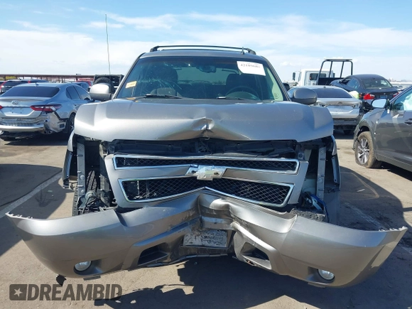 2007 Chevrolet Avalanche LS with VIN 3GNEC12017G113629, listed as a IAAI auction lot 42189684 with 122,771 mi miles and . Bid and sale history available at DreamBid. Image 6.