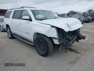 2017 GMC Yukon XL SLT with VIN 1GKS2GKC5HR192062, listed as a IAAI auction lot 41526187 with 273,805 mi miles. Bid and sale history available at carsss.com. Image 1.