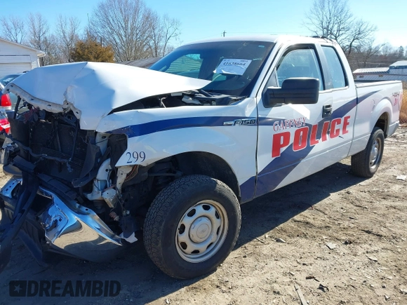 2011 Ford F-150 XL with VIN 1FTEX1EM1BFC07130, listed as a IAAI auction lot 41638664 with 133,891 mi miles. Bid and sale history available at carsss.com. Image 2.