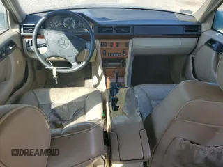 1995 Mercedes-Benz E Class with VIN WDBEA32E4SC205978, listed as a Copart auction lot 60329354 with 240,082 mi miles and Salvage Title. Bid and sale history available at carsss.com. Image 8.