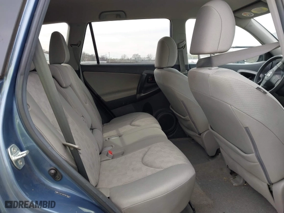 2012 Toyota RAV4 with VIN 2T3ZF4DV2CW130333, listed as a IAAI auction lot 41844608 with 196,124 mi miles. Bid and sale history available at carsss.com. Image 8.