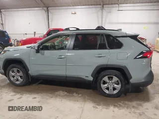 2023 Toyota RAV4 Hybrid XLE with VIN JTMRWRFV2PD572736, listed as a IAAI auction lot 41836740 with 29,519 mi miles. Bid and sale history available at carsss.com. Image 14.