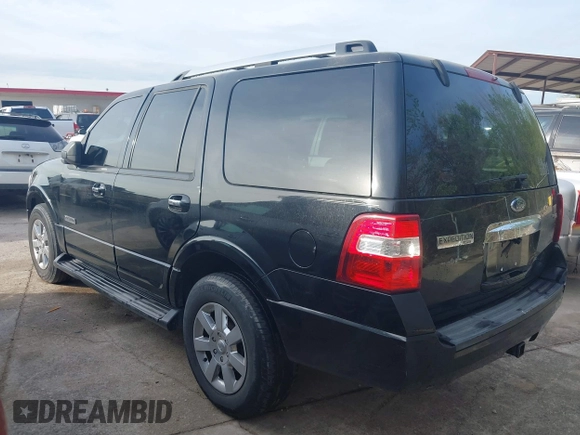 2007 Ford Expedition Limited with VIN 1FMFU19597LA43789, listed as a IAAI auction lot 41857297 with 221,500 mi miles. Bid and sale history available at carsss.com. Image 3.