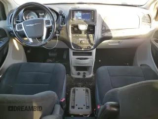 2012 Chrysler Town & Country Touring z VIN 2C4RC1BG2CR127373, wystawiony jako Copart lot #77104484 z przebiegiem 138 263 mil mil oraz Szkoda całkowita • Salvage title. Historia ofert i sprzedaży dostępna na DreamBid. Obrazek 8.