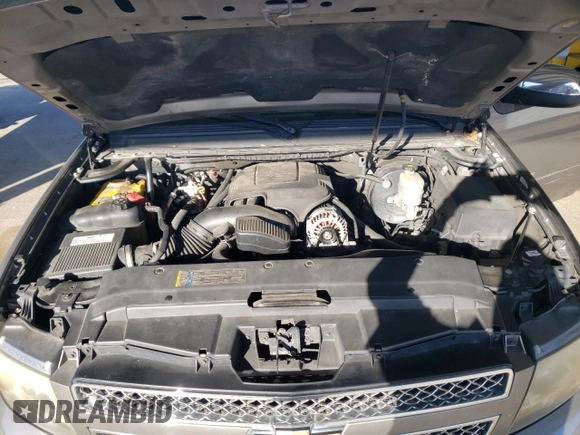 2008 Chevrolet Avalanche LTZ with VIN 3GNFK12368G120384, listed as a Copart auction lot 55660555 with 228,686 mi miles and Clean Title. Bid and sale history available at carsss.com. Image 11.