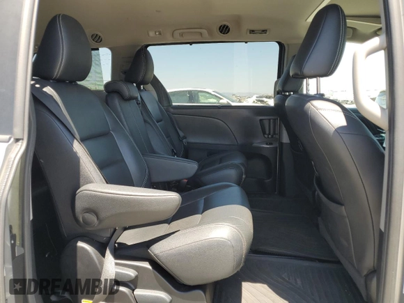 2015 Toyota Sienna SE z VIN 5TDXK3DC4FS632505, wystawiony jako Copart lot #63234885 z przebiegiem 86 847 mil mil oraz Czysty tytuł • Clean title. Historia ofert i sprzedaży dostępna na DreamBid. Obrazek 11.