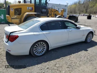 2012 BMW 7 Series 750Li xDrive z VIN WBAKC8C54CC434833, wystawiony jako Copart lot #54531455 z przebiegiem 110 959 mil mil oraz Szkoda całkowita • Salvage title. Historia ofert i sprzedaży dostępna na DreamBid. Obrazek 3.